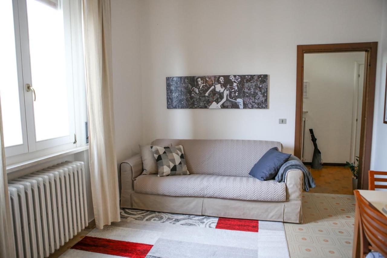 Appartamento Al Birrificio Valeggio sul Mincio Exterior foto